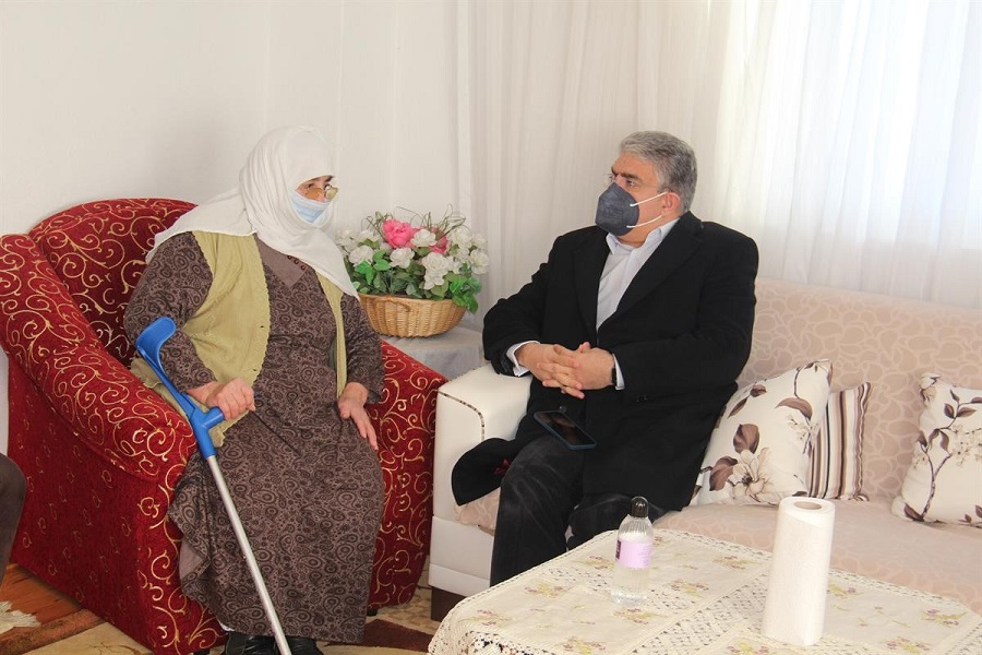 Kaymakam Özen'den şehit ailesine ziyaret;