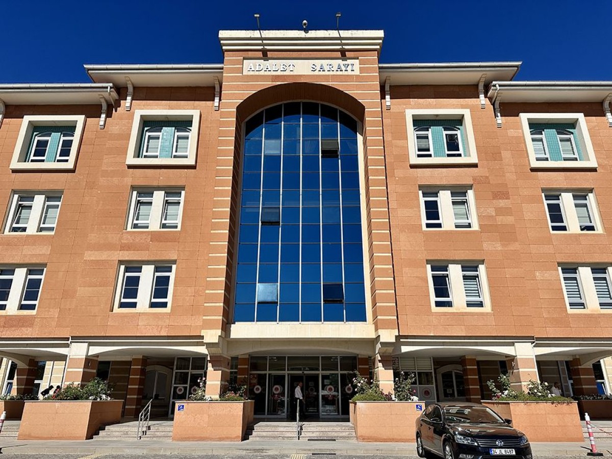 Uyuşturucu komasına giren gencin ölümünde 2 sanığa hapis!