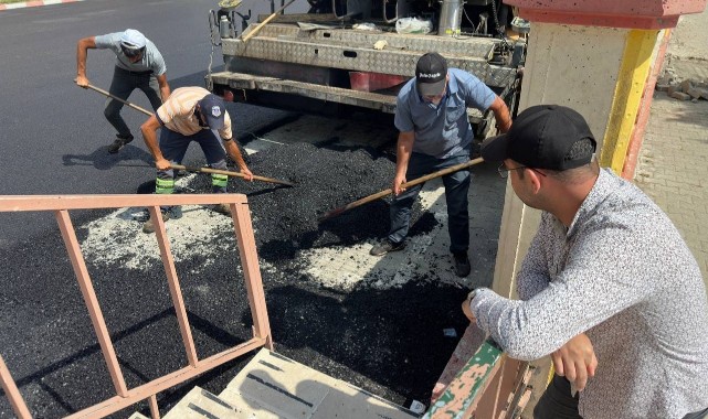 Okulun bahçesi tamamen asfaltla kaplandı;