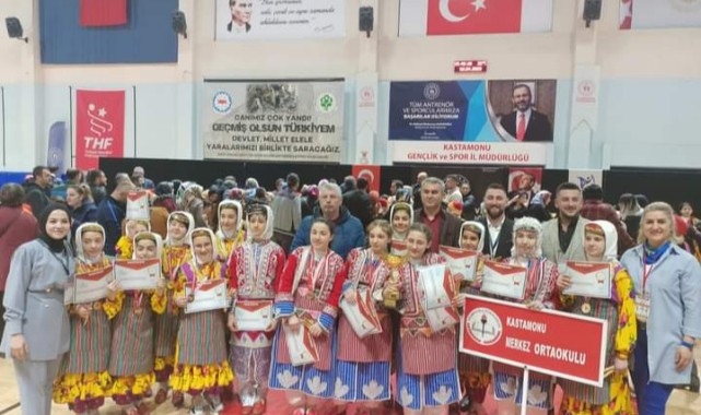 Merkez’den çifte şampiyonluk;