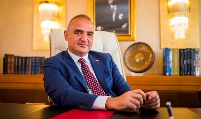Kültür ve Turizm Bakanı Mehmet Nuri Ersoy kimdir? kaç yaşında? nerede okudu?