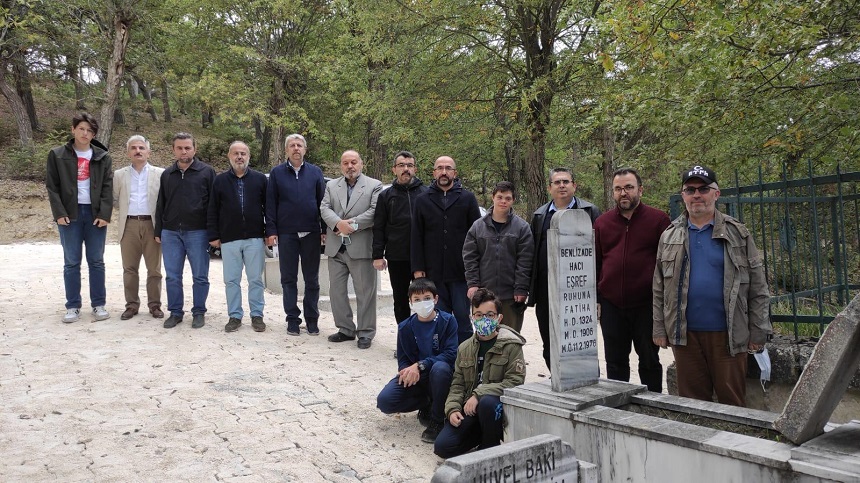 TÜRKAV Hacı Eşref’i unutmadı;