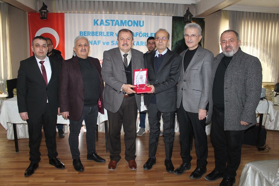 Kuaförler ve Berberler Odası’nda Kıcıroğlu dönemi;