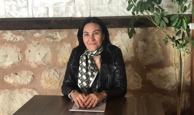 ‘Rektörlüğe bir kadın eli değmeli’;