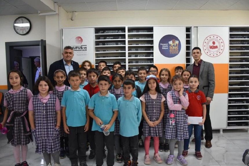 Öğrencilerin meraklı soruları cevaplandı;