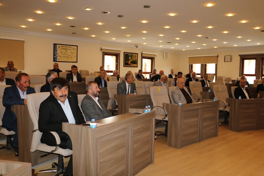 “İnşallah bütçe konusunda da gelir ve gider konusunda başarılı oluruz”;