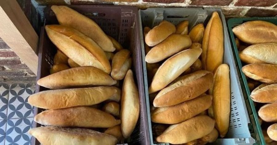 Ekmek 2.5 TL oldu;