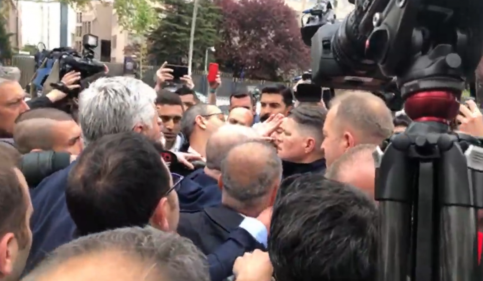 Ümit Özdağ, İçişleri Bakanlığı'nda;