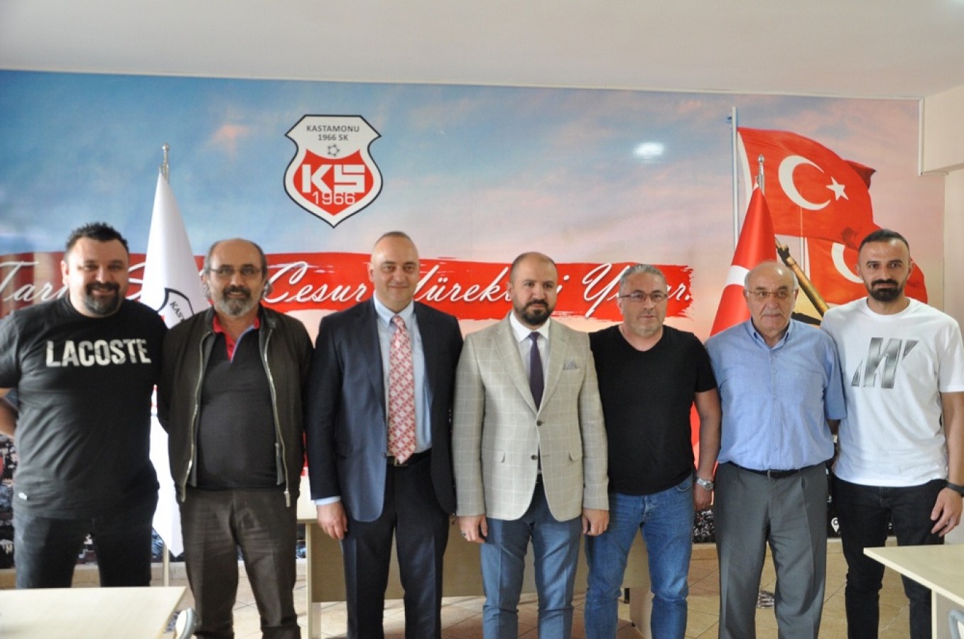 Yeni başkan, Burak İzbeli;