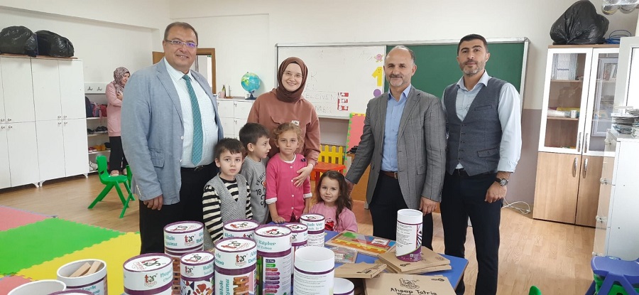 Taşmektep’ten çocuklara en güzel hediye;
