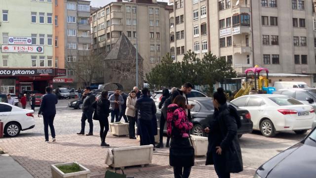 Kayseri'de sabaha karşı korkutan deprem!;