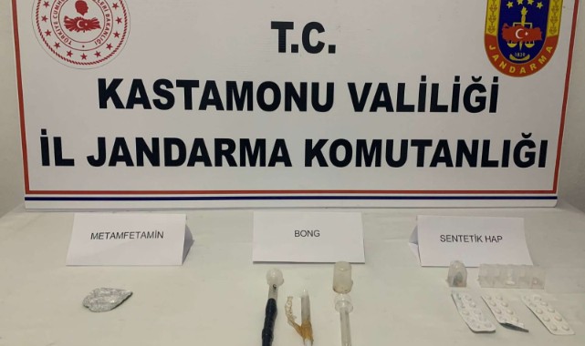 Kastamonu jandarması, zehir tacirlerine geçit vermiyor;
