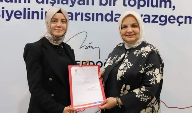 AK Parti Kadın Kollarına Köylü getirildi...;