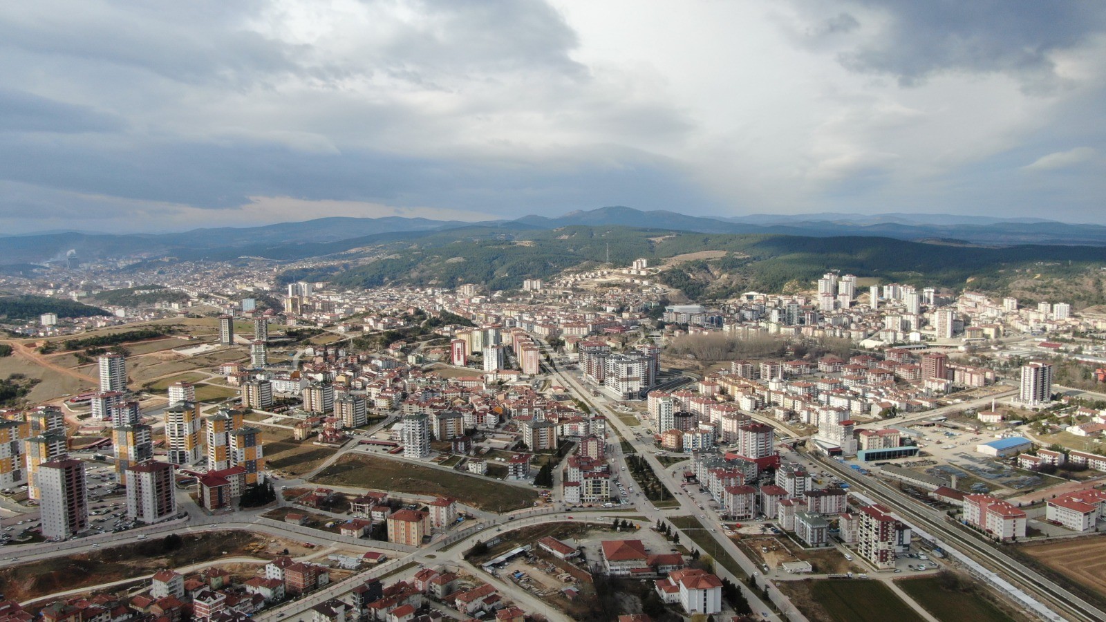 Ev ve arsalara talep patladı;