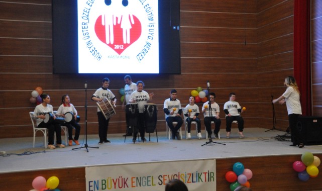 Özel bireyler depremzede illeri unutmadı;