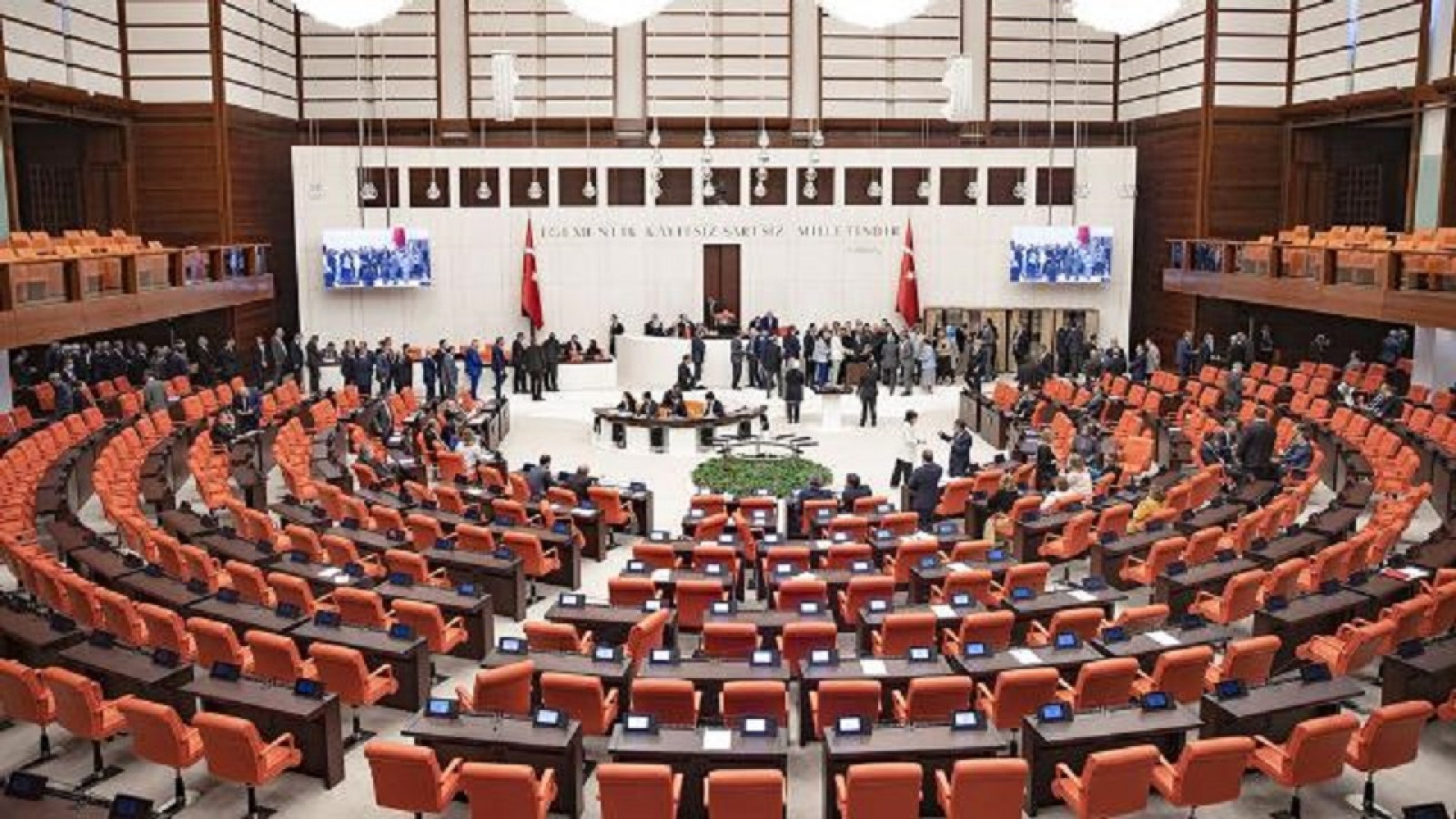 Milletvekilliği aday adaylığı başvuruları yarın başlıyor;