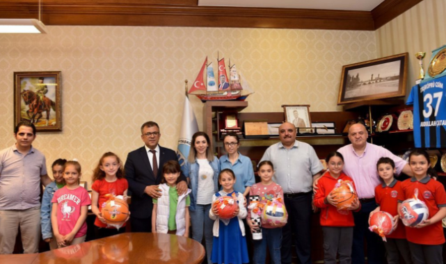 “64 kg atık pil toplandı”;