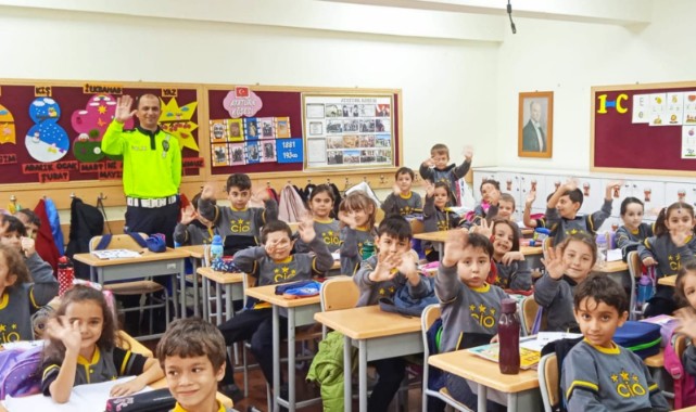 Miniklere trafik bilinci aşılandı;