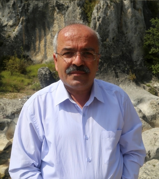 11 kişi mahsur kaldı;