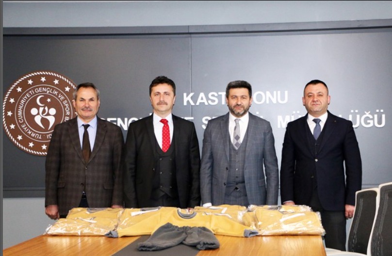 Daday HEM’den eşofman desteği;