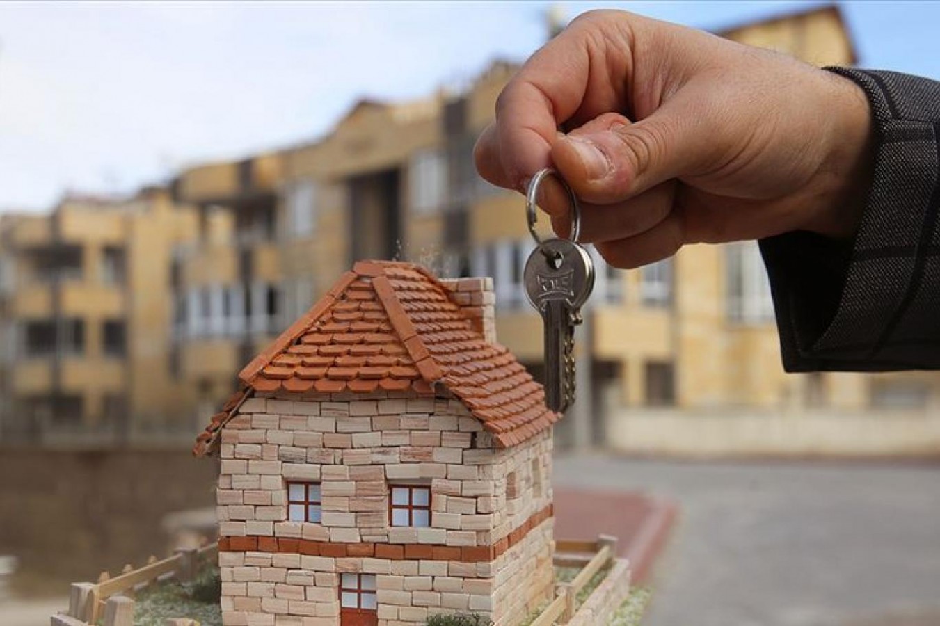 Konut satışları yüzde 11,6 azaldı;