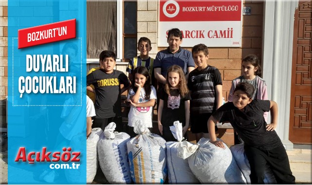 Engelliler için çuvallar dolusu mavi kapak topladılar;