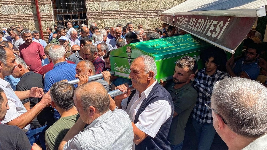 Taşköprü muhtraını ebediyete uğurladı;