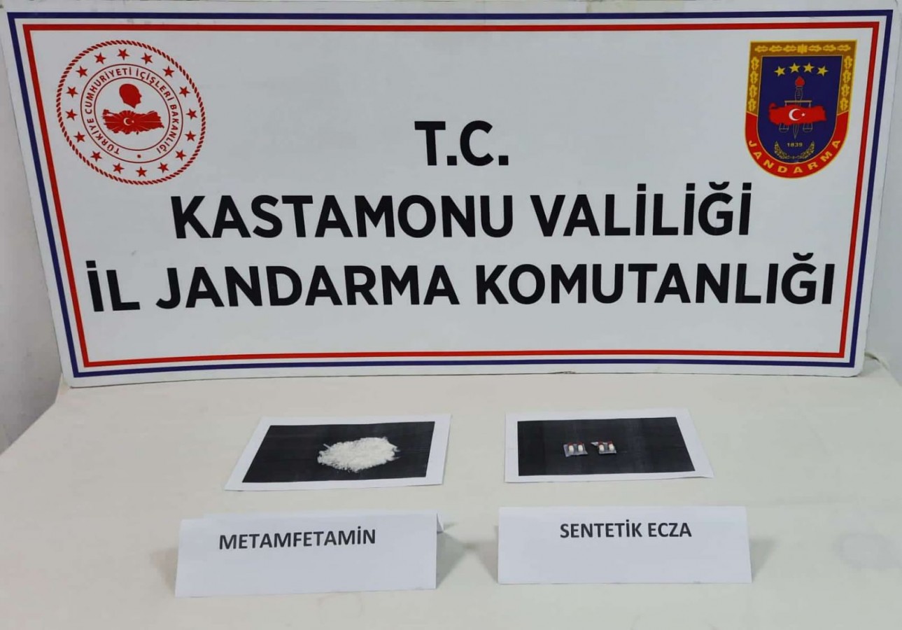 Jandarma’dan uyuşturucu operasyonu;