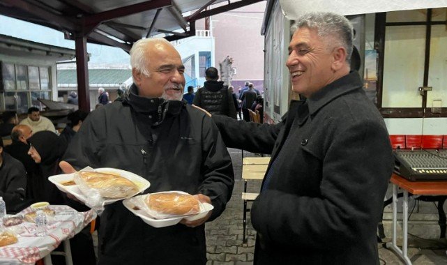 "Bir lokma ekmeğin tadı iftarda çıkar";