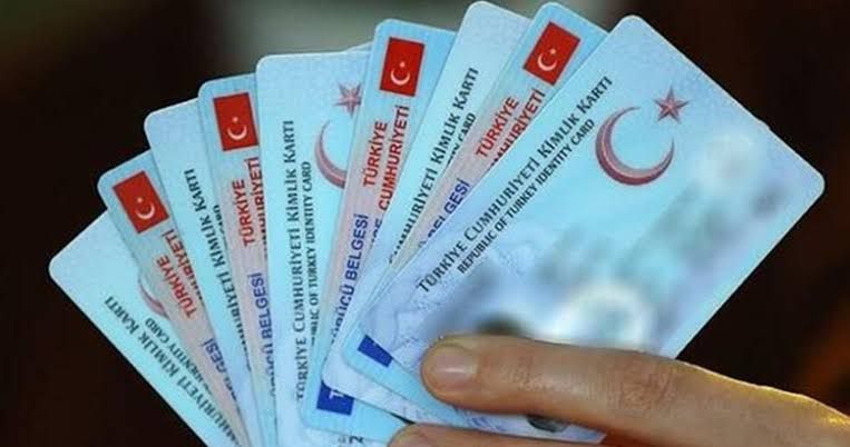 Depremzedeler geçici kimlik belgelerini e-Devlet'ten oluşturabilecek;