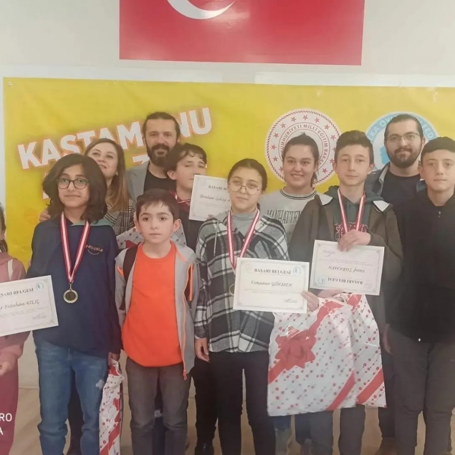Atatürk Ortaokulu ödüle doymuyor