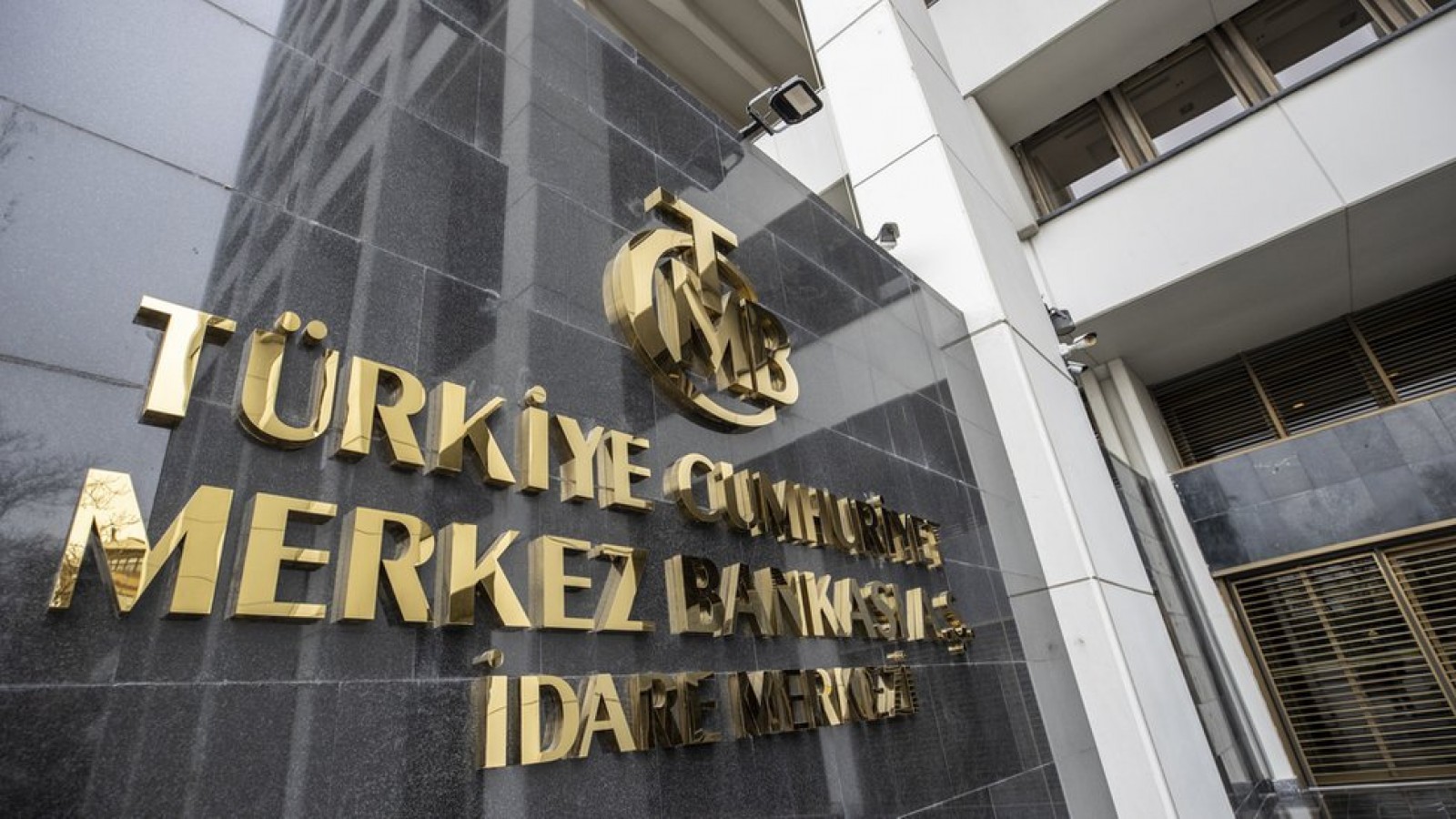 Merkez Bankası'ndan faiz indirimi kararı!;