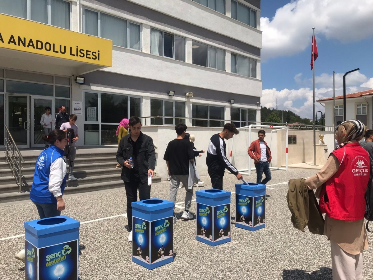 YKS kalemleri, köy okullarına gitti;