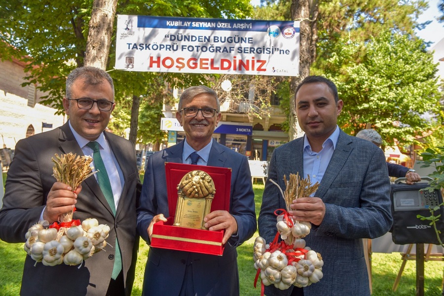 Sergi, vatandaşları eski günlere götürdü;