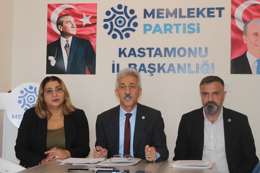 ‘Masadaki partilere kim karar verdi?’;