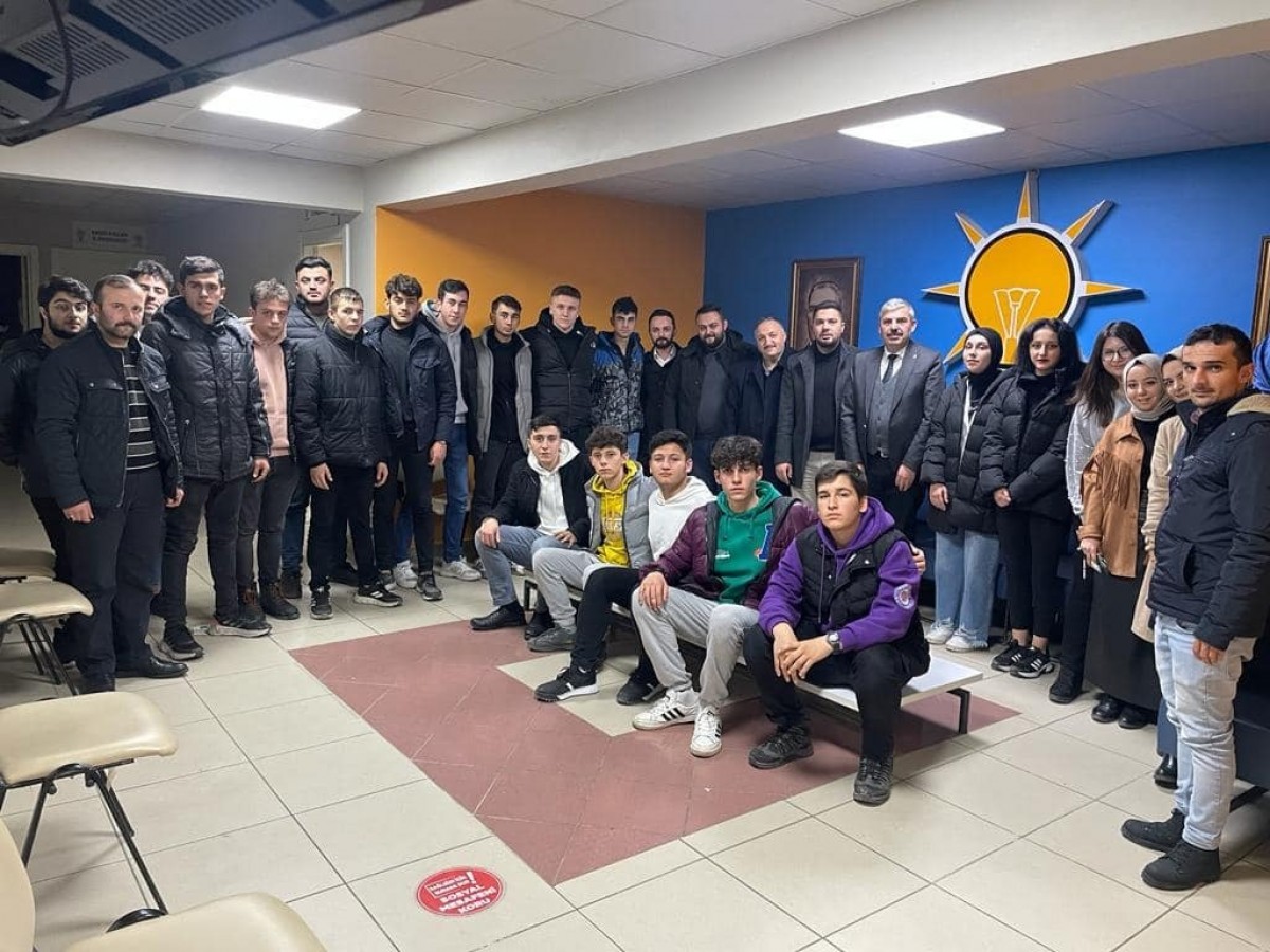 Kastamonu AK Gençlik’ten ilçelere çıkarma;
