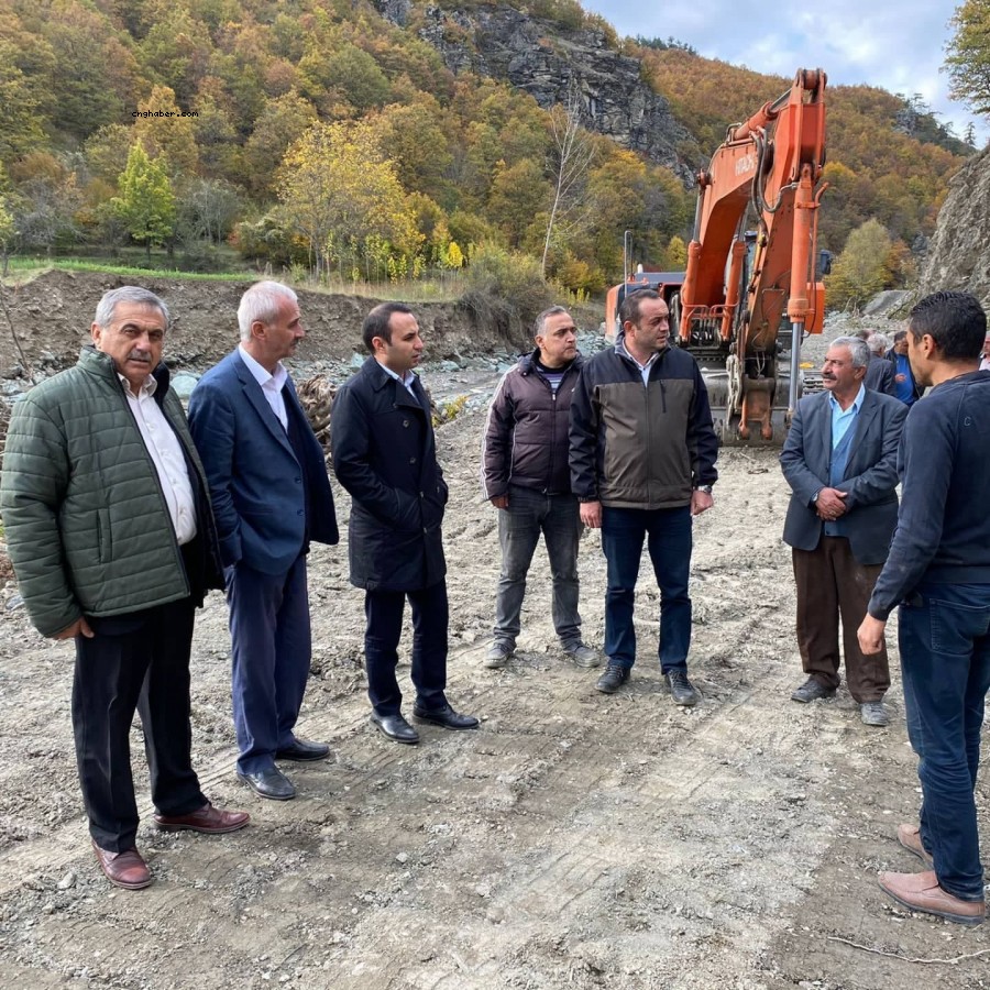 Kaymakam Partal, yol onarım çalışmalarını takip etti;