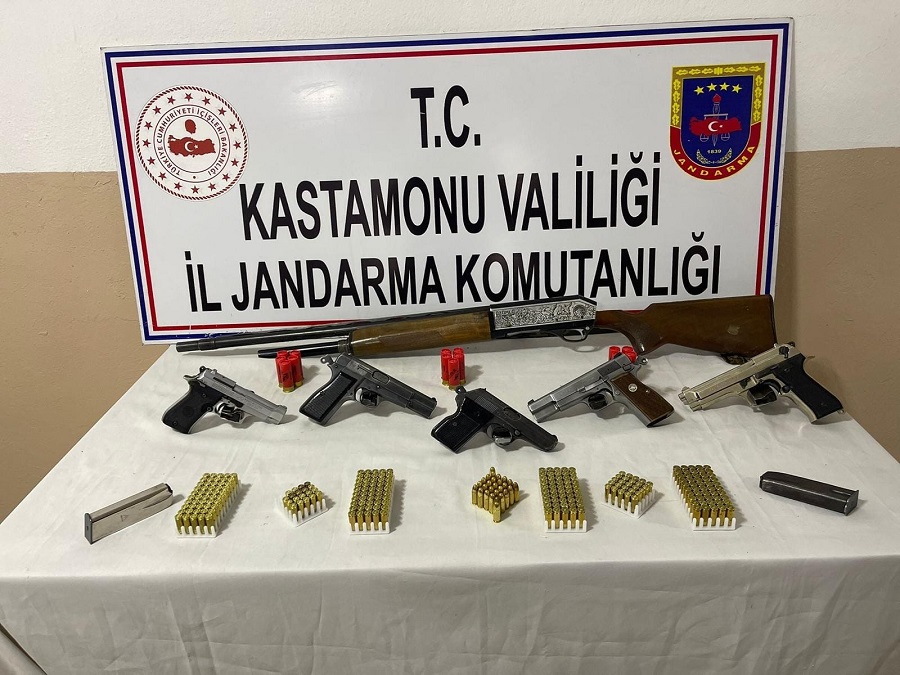 2 şahıs gözaltında;
