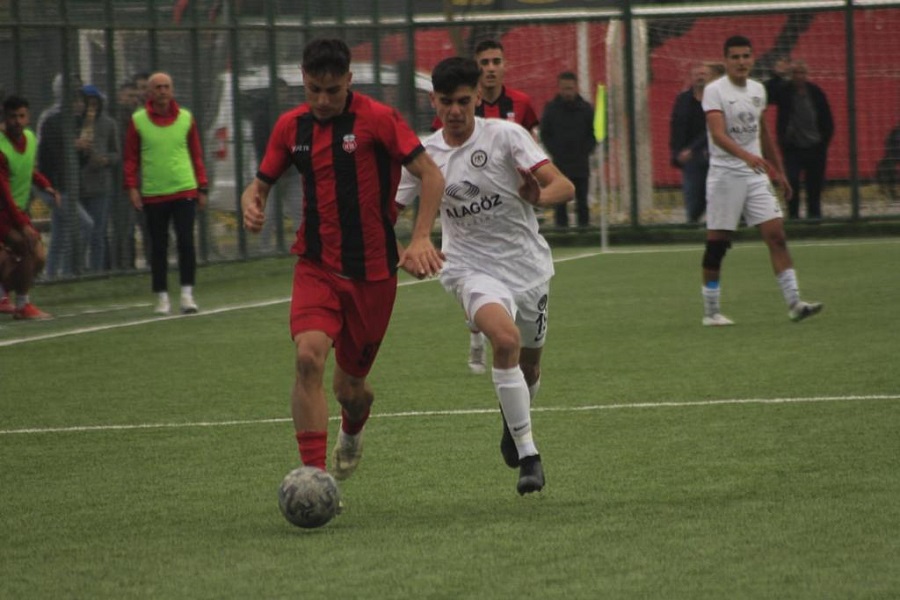 Namağluplar yenişemedi:(0-0);