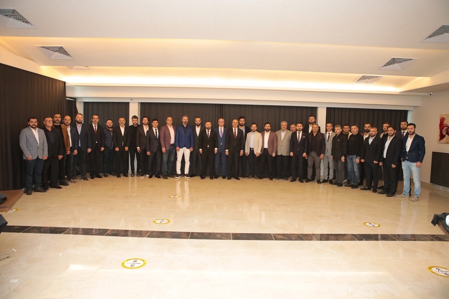 ‘Güçlü, özgür ve kararlı bir yönetim taahhüt ediyoruz’;
