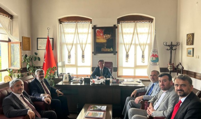 Müftü Derin'den Araç'a ziyaret;