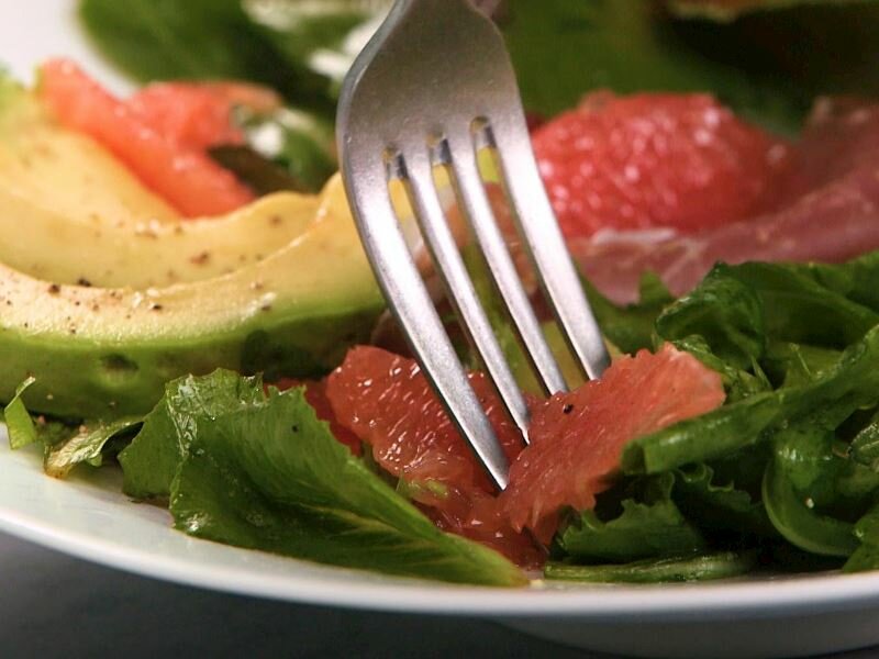 Narenciyeli Salata nasıl yapılır ? Narenciyeli Salata tarifi;