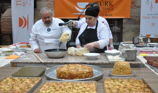 Yöresel lezzetler ile mutfak şov…;