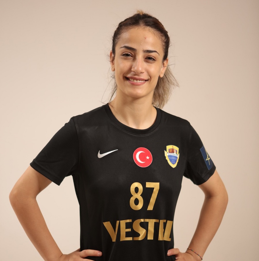 Emine, Görele’yi değerlendirdi;