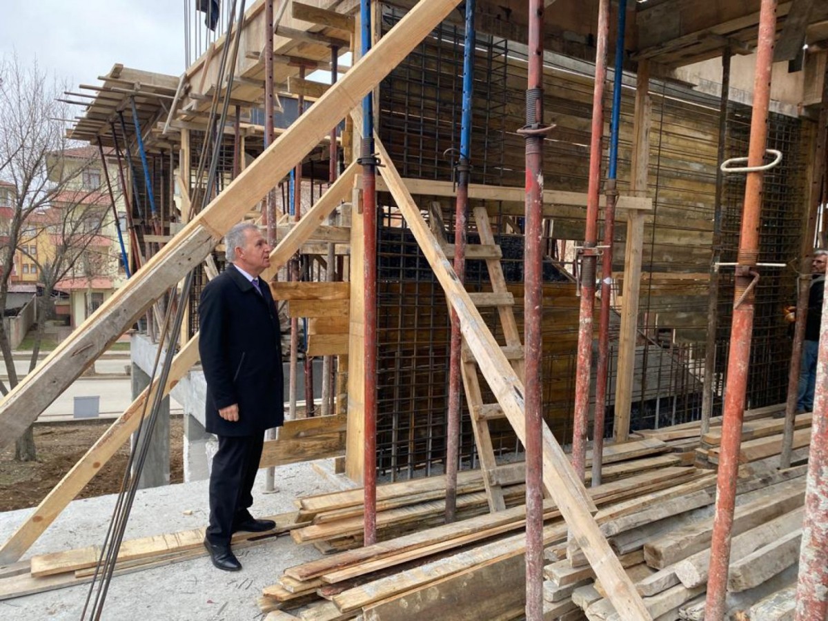 Bahçacıoğlu, anaokulu çalışmalarını inceledi;
