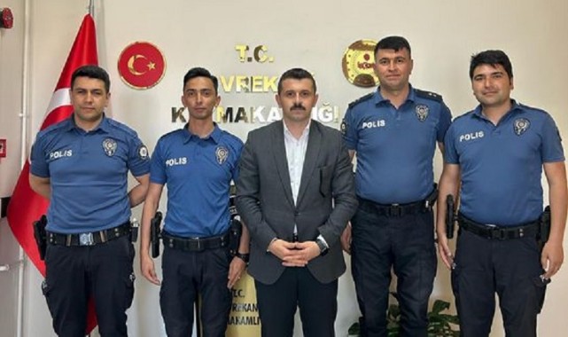 Kaymakam Coskun'a veda ziyareti;