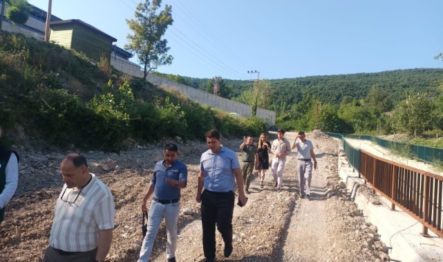 Devlet Hastanesi yolunda inceleme;