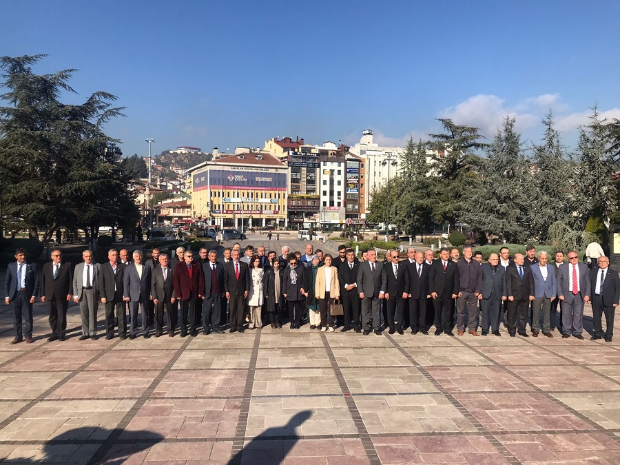 “6’ncı yılımızı iktidar partisi olarak kutlayacağız”;