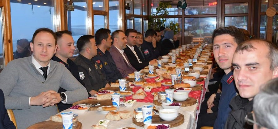 Çatalzeytin'de Şehit ve Gazi aileleri iftarda buluştu;