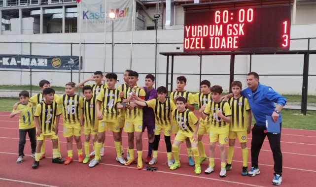 Özel İdare KHS, U13’te şampiyon;